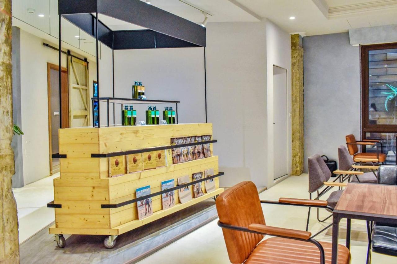 Talmud Business Hotel - Zhongshan 台中市 エクステリア 写真