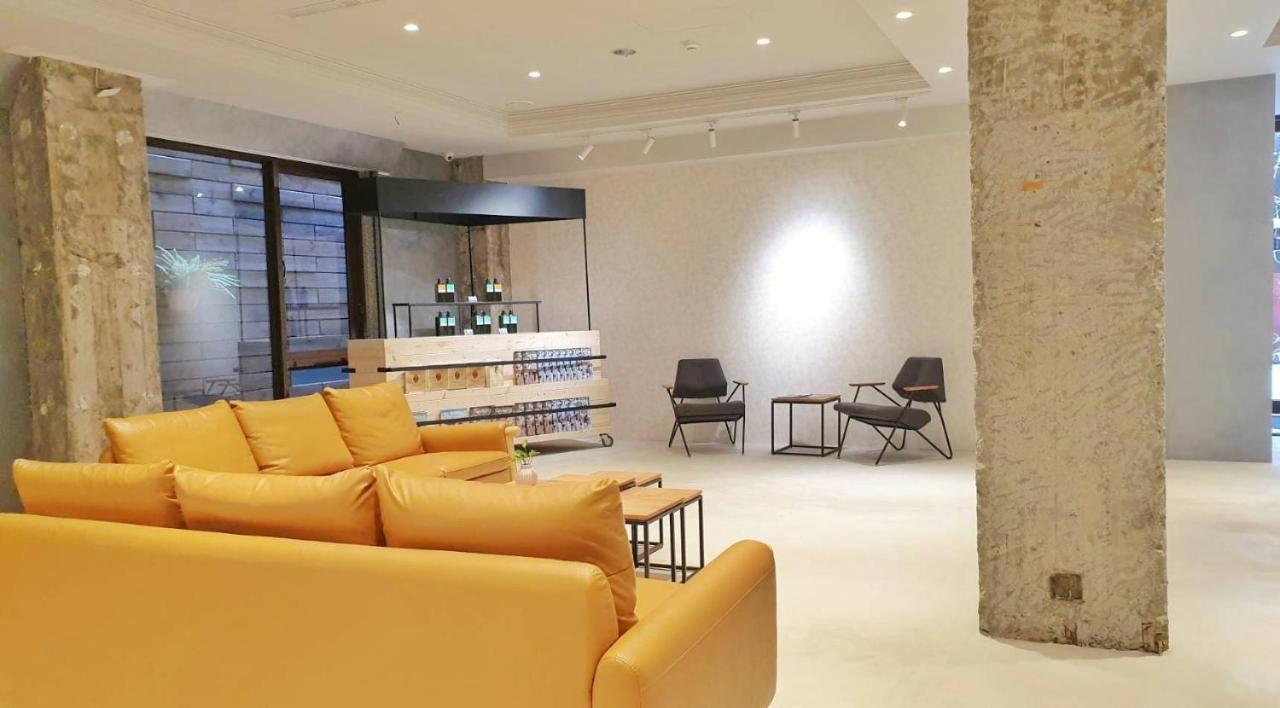 Talmud Business Hotel - Zhongshan 台中市 エクステリア 写真