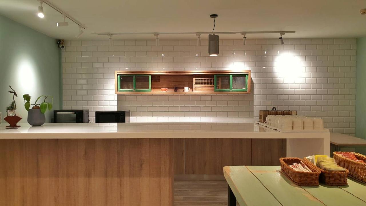 Talmud Business Hotel - Zhongshan 台中市 エクステリア 写真