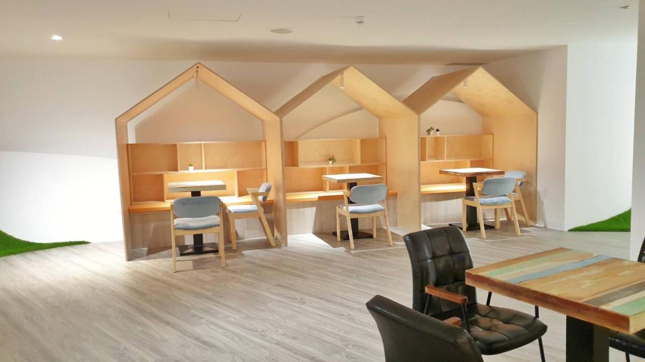 Talmud Business Hotel - Zhongshan 台中市 エクステリア 写真