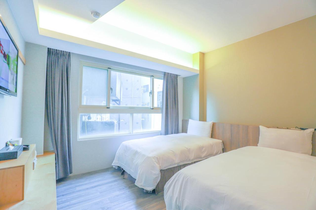 Talmud Business Hotel - Zhongshan 台中市 エクステリア 写真